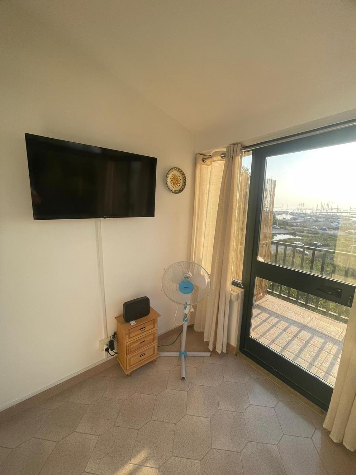 Besanvito - Sea Apartments Tarent Zewnętrze zdjęcie