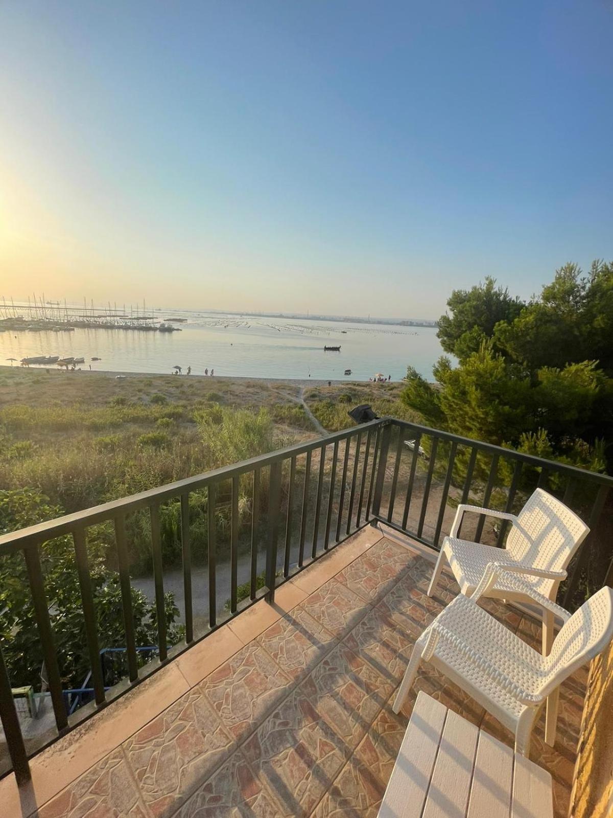 Besanvito - Sea Apartments Tarent Zewnętrze zdjęcie